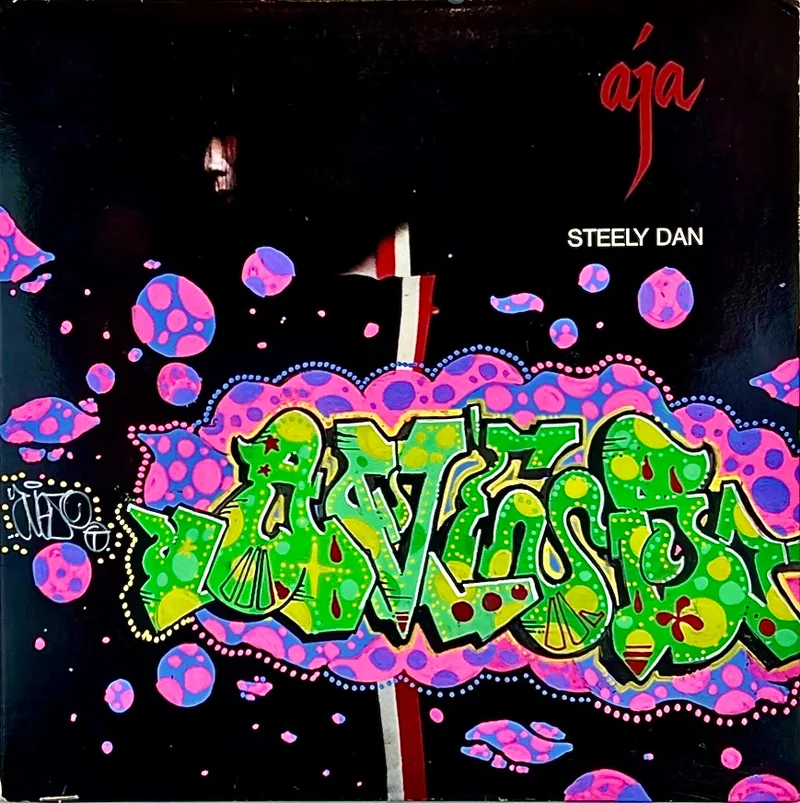 Aves Record Cover